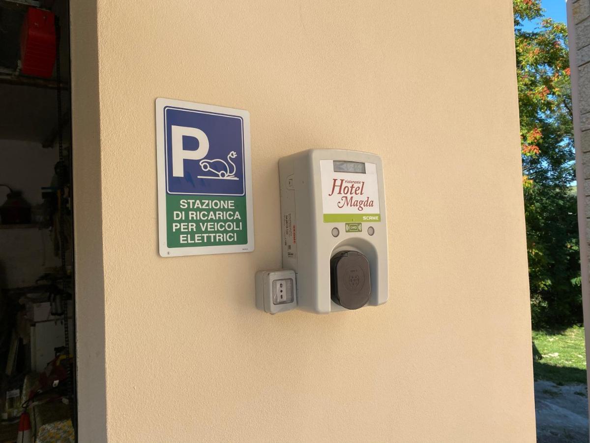 Hotel Magda Novafeltria Екстериор снимка