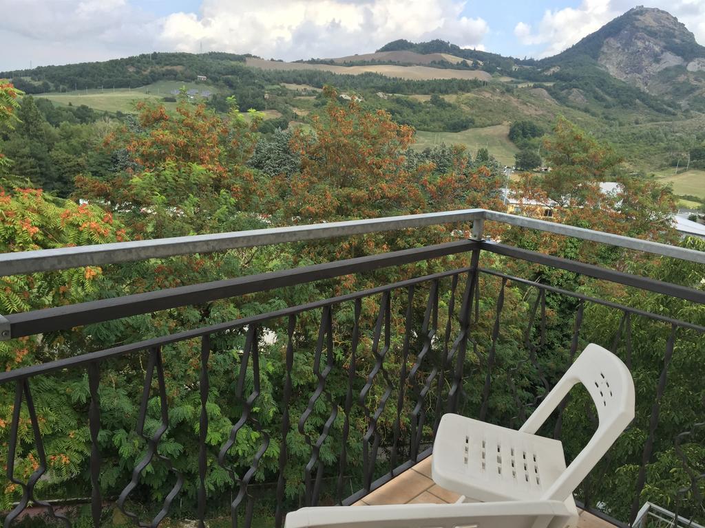 Hotel Magda Novafeltria Стая снимка